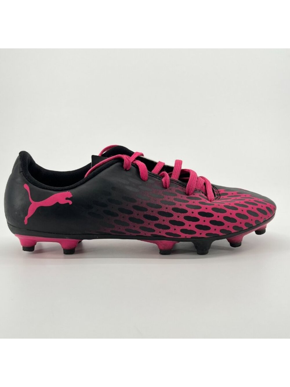 Puma Spirit III FG Girls Size 5Y Black Pink Running Lace Up Soccer Cleats